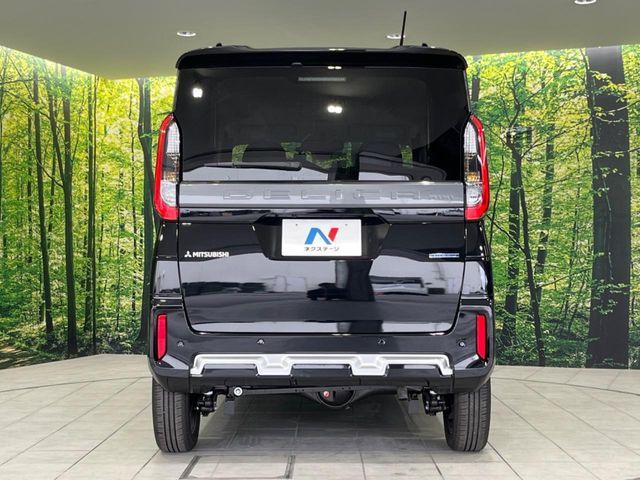 DELICA MINI