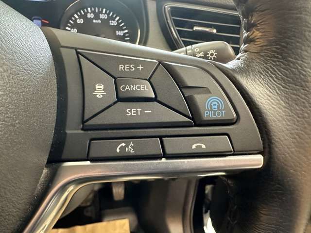 X-TRAIL 2WD