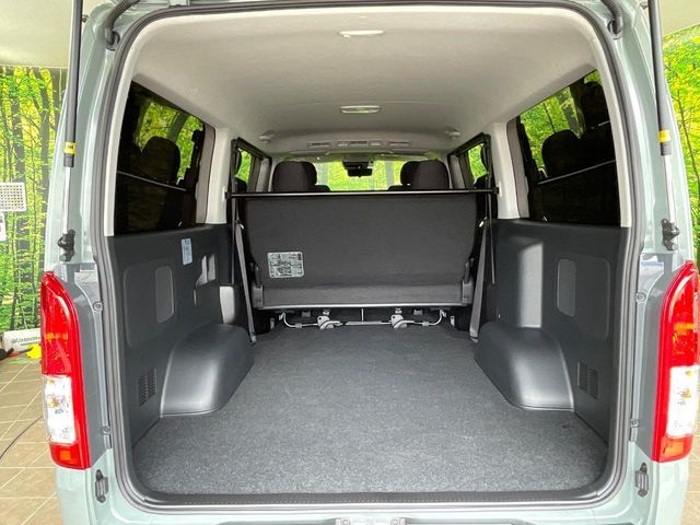 HIACE van 2WD
