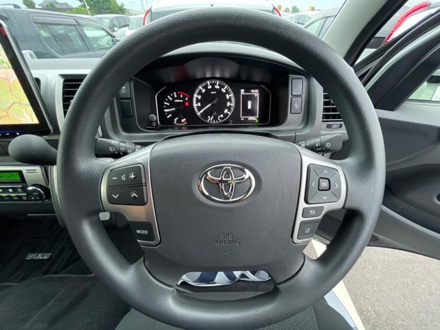 HIACE van 2WD