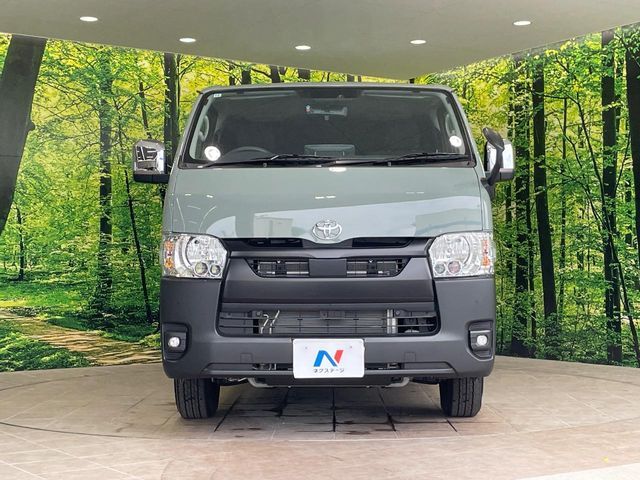 HIACE van 2WD