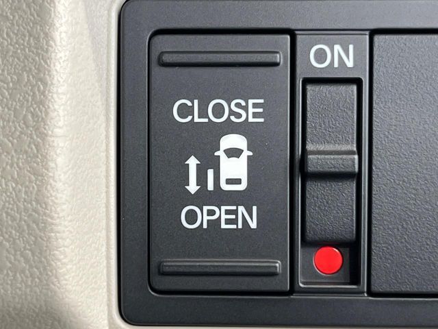 N BOX