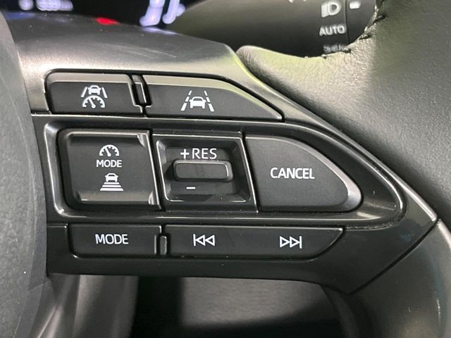 YARIS CROSS HYBRID