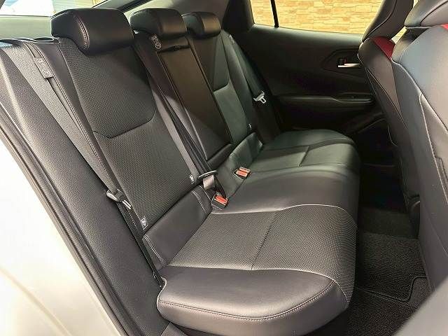 PRIUS 4WD