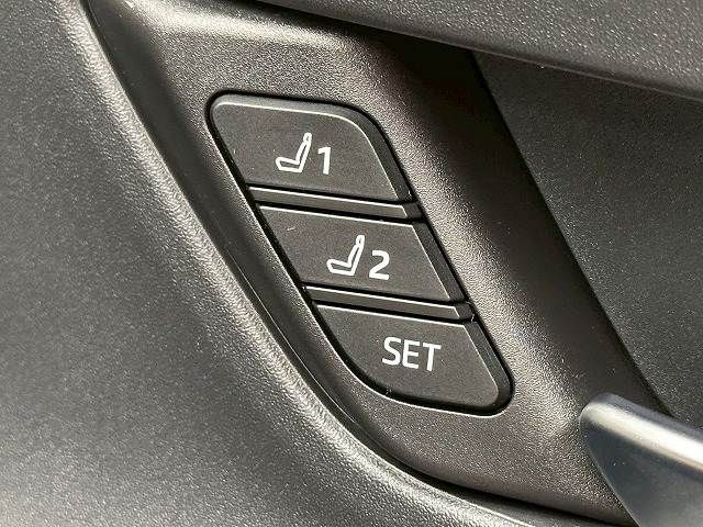 PRIUS 4WD