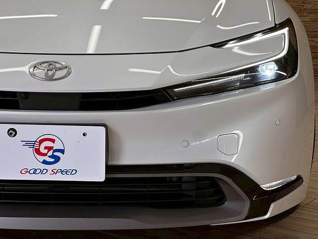 PRIUS 4WD