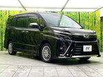 VOXY HYBRID
