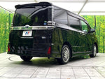 VOXY HYBRID