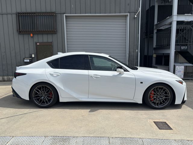 LEXUS IS500