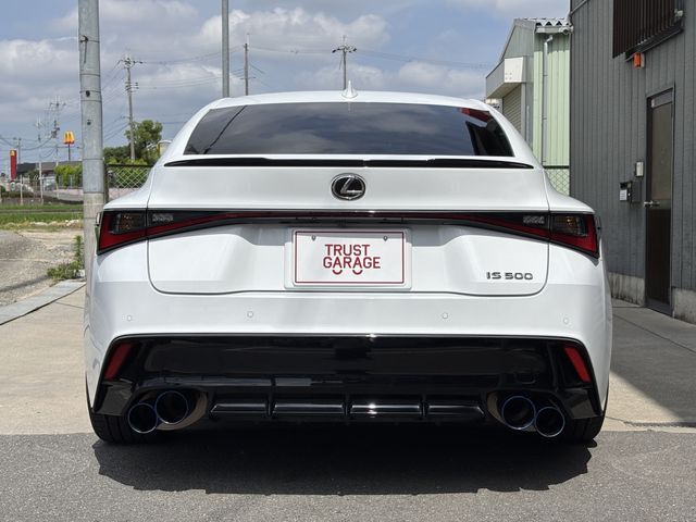 LEXUS IS500
