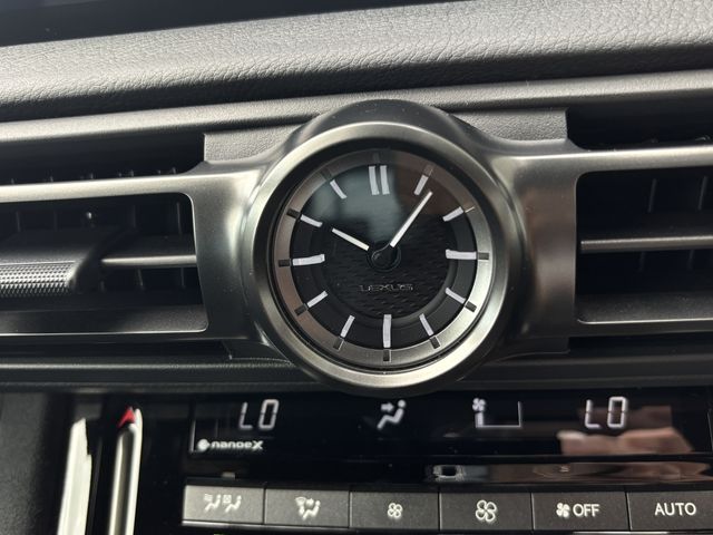 LEXUS IS500