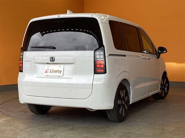 FREED e:HEV