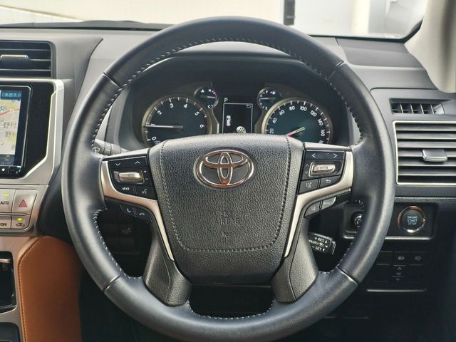 LANDCRUISER PRADO