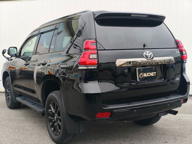 LANDCRUISER PRADO