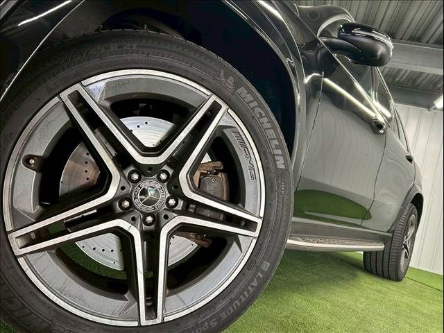 MERCEDES BENZ GLS class