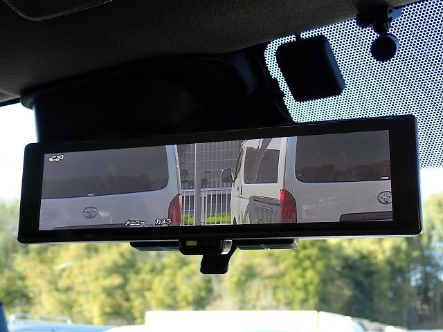 CARAVAN van 4WD