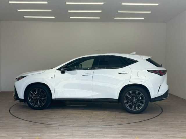 LEXUS NX450h+ AWD