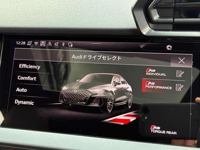 AUDI RS3 Sedan