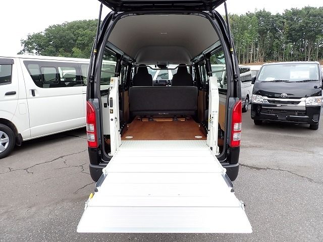 HIACE van 1.25t 2WD