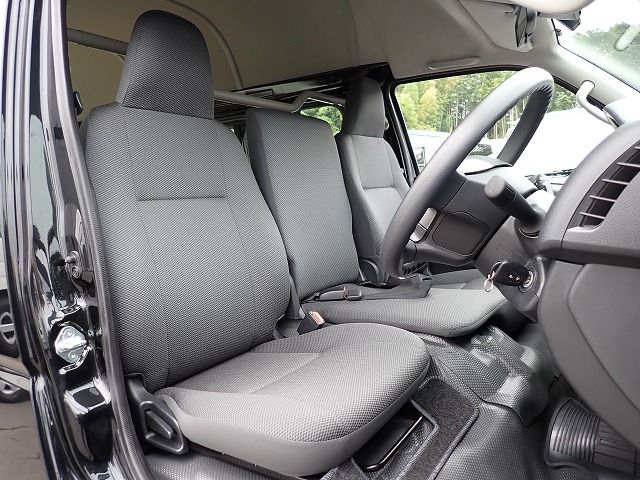HIACE van 1.25t 2WD