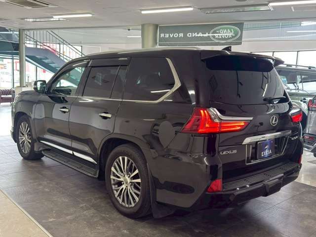 LEXUS LX570 AWD