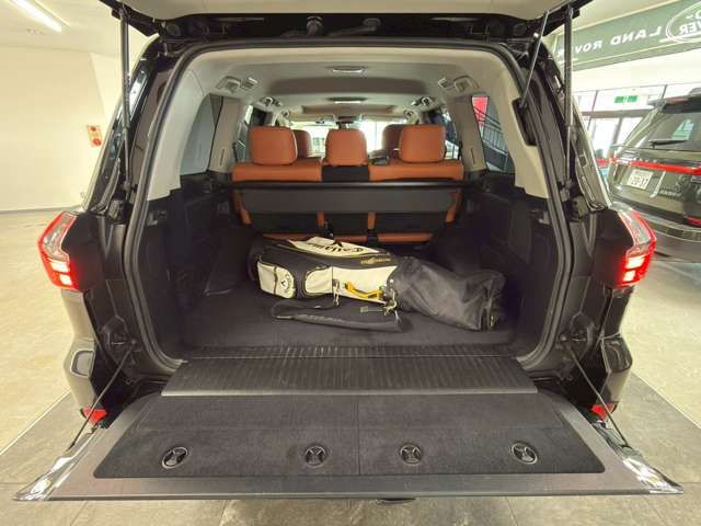 LEXUS LX570 AWD