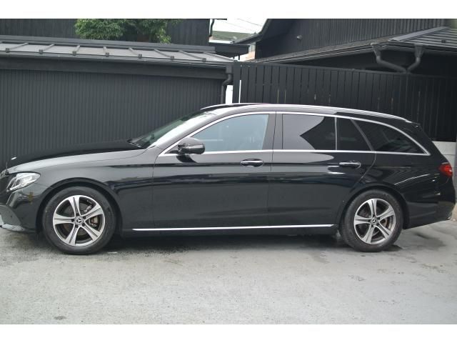 MERCEDES BENZ E class stationwagon