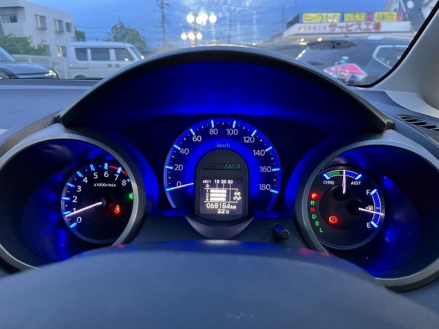 FIT HYBRID