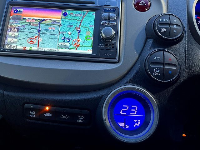 FIT HYBRID