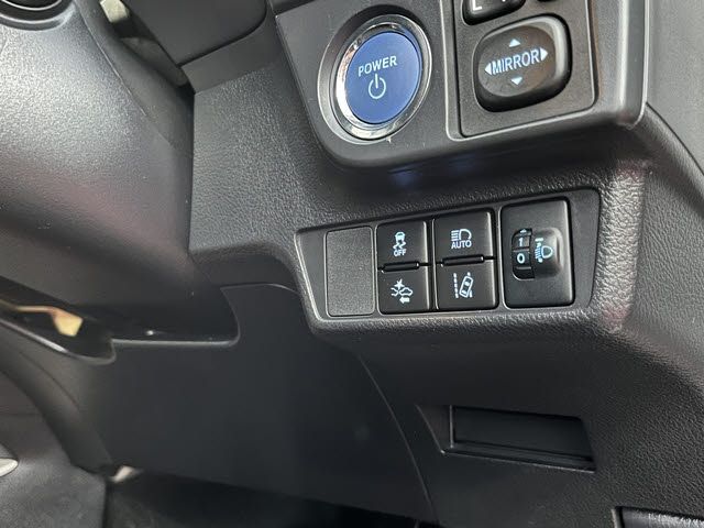 COROLLA FIELDER HYBRID