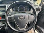 VOXY HYBRID