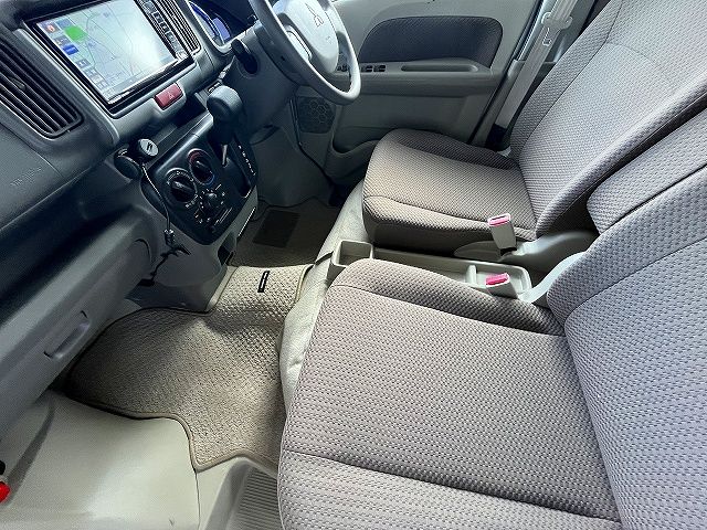 MINICAB van