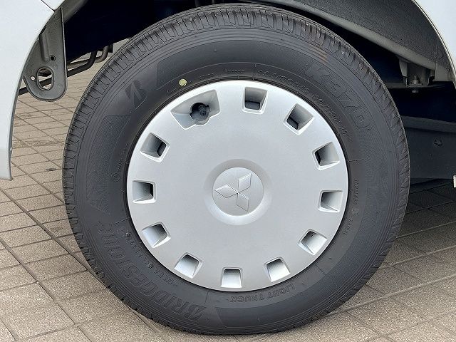 MINICAB van