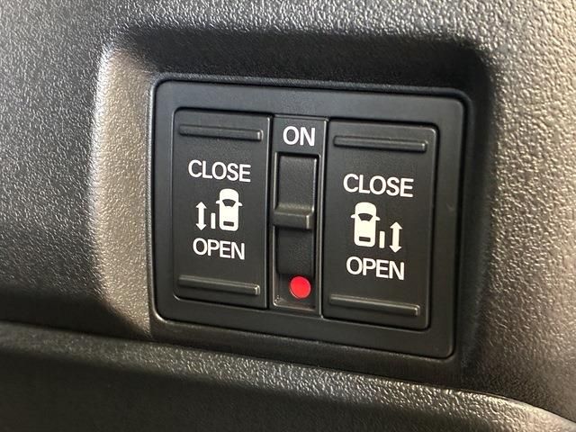 N-BOX CUSTOM
