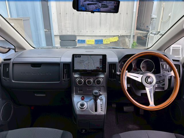 DELICA D:5 4WD