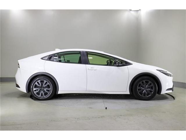 PRIUS 4WD