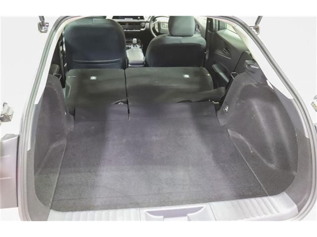 PRIUS 4WD