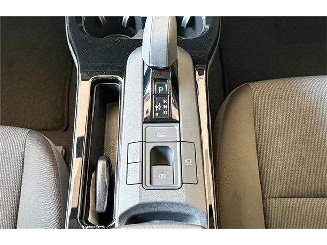 PRIUS 4WD