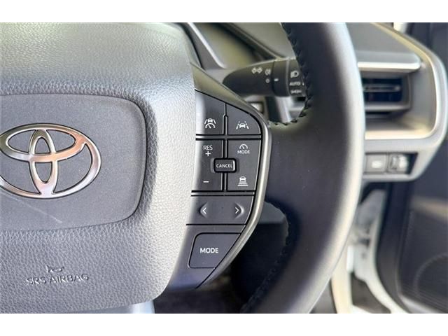 PRIUS 4WD
