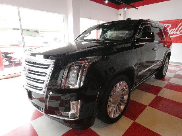 CADILLAC ESCALADE