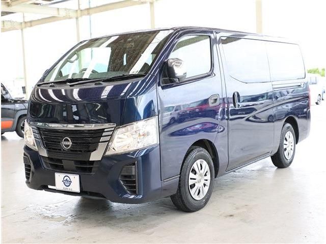 CARAVAN van 2WD