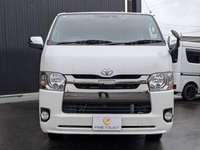 HIACE van 4WD