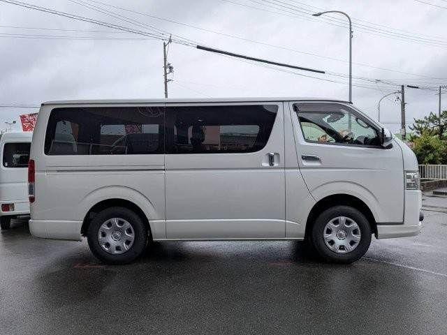 HIACE van 4WD
