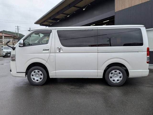 HIACE van 4WD