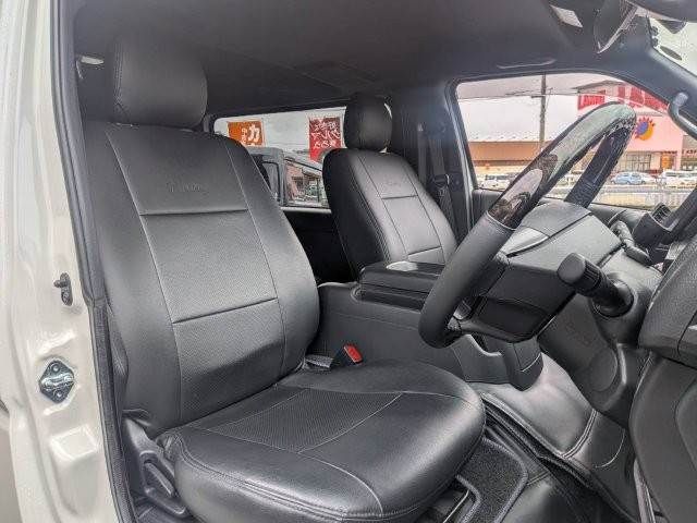 HIACE van 2WD