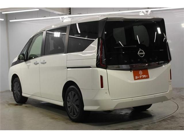 SERENA  WG 4WD