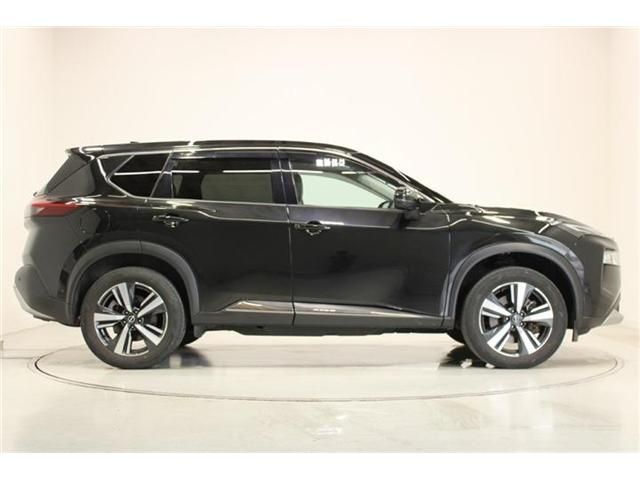 X-TRAIL HYBRID 4WD
