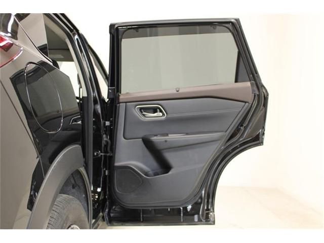 X-TRAIL HYBRID 4WD