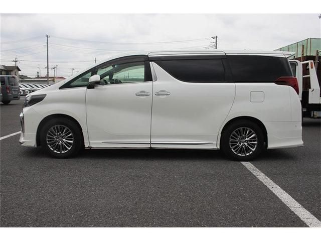 ALPHARD hybrid 4WD