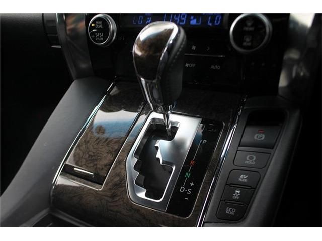 ALPHARD hybrid 4WD
